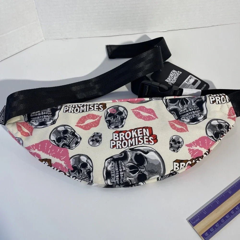 NWT!‎ Broken Promises Skull Lips Kiss Pink Black Fanny Pack Kiss Of Death Zumiez